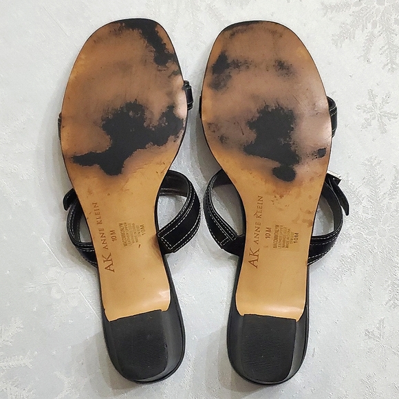 Anne Klein Macommonlyn Black Leather Double Strap Heel Sandals Women's Size 10M - Picture 11 of 12